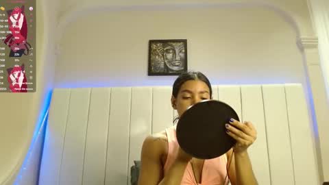 kendra_lux1 online show from November 24, 1:00 pm