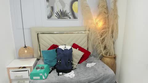 kendra_milf1 online show from January 14, 6:38 pm