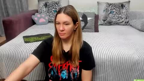 Kendra online show from February 4, 12:16 am