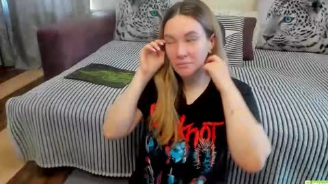 Kendra online show from April 29, 12:37 am