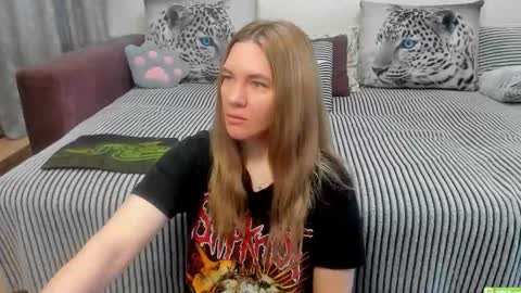Snapshot of kendra_xx_ chatting on May 12, 11:46 pm Kendra online show from May 12, 11:46 pm