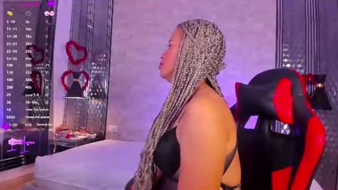 Snapshot of kendrabrun chatting on August 9, 8:25 pm Kendra Like my room 25 tokens 1 FREE minute of CTRL Check my Suggestion Menu and claim your reward online show from August 9, 8:25 pm
