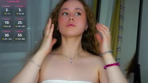 Kira online show from October 16, 6:31 pm