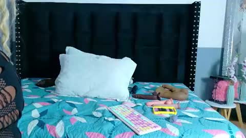 Snapshot of kendrafoster1 chatting on June 29, 7:47 pm Kendra Foster online show from June 29, 7:47 pm