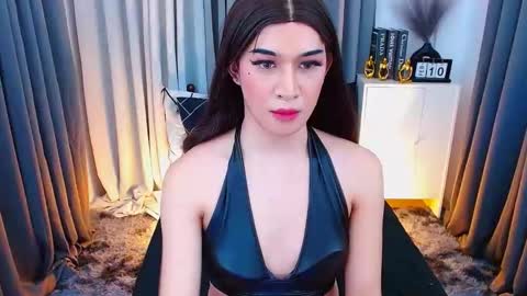 Snapshot of kendrahunter_____ chatting on February 9, 11:04 pm Kendra online show from February 9, 11:04 pm