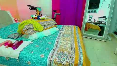 kendralove online show from November 6, 2:34 am