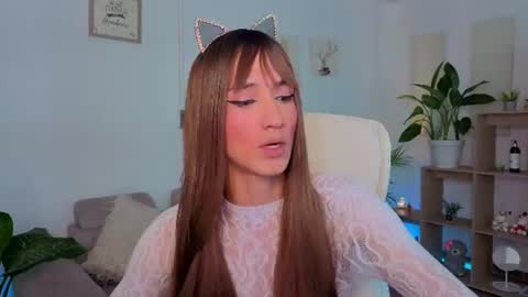 kendry_fox420_ online show from June 16, 8:55 pm