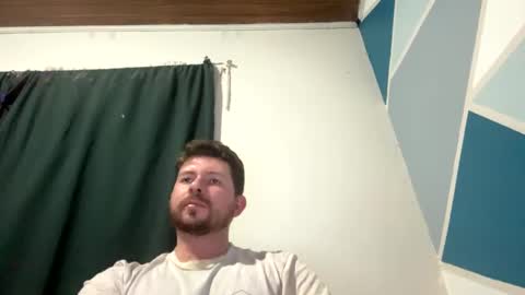 Snapshot of kenerkener chatting on December 11, 12:33 am kenerkener online show from December 11, 12:33 am