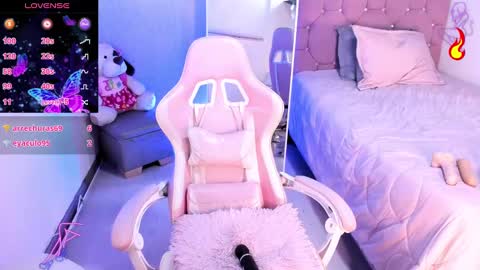  01  online show from December 13, 10:34 pm