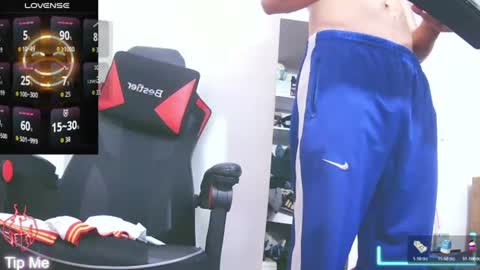 Snapshot of kenn_blake1 chatting on June 16, 6:21 pm blake online show from June 16, 6:21 pm