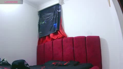 Snapshot of kenn_blake1 chatting on July 8, 2:05 am blake online show from July 8, 2:05 am