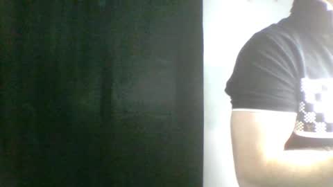 Snapshot of kennerfox77 chatting on May 30, 2:30 am Kennfox777 online show from May 30, 2:30 am