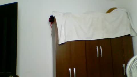 Snapshot of kennerfox77 chatting on July 23, 5:16 am Kennfox777 online show from July 23, 5:16 am