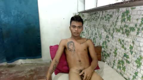 kenneth_jeey online show from March 15, 6:03 pm