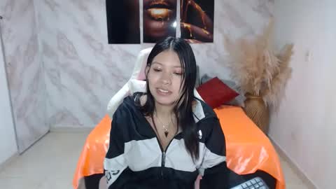 Snapshot of kennethcodyy chatting on January 29, 1:49 pm kennethcodyy online show from January 29, 1:49 pm