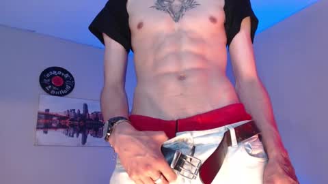 Snapshot of kenny__hot chatting on February 12, 8:50 pm kenny online show from February 12, 8:50 pm