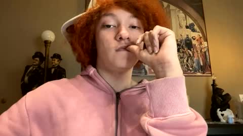 Snapshot of kenny_brahms chatting on February 16, 12:07 am kenny bb online show from February 16, 12:07 am