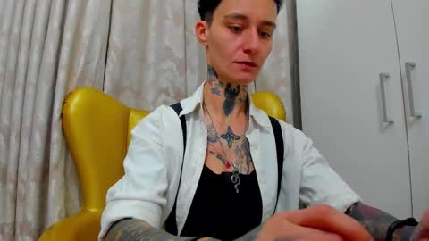 Snapshot of kennyandsellena chatting on November 30, 7:40 pm Sellena and Kenny online show from November 30, 7:40 pm