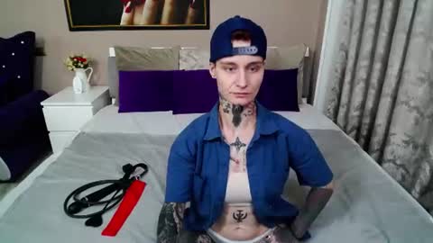 Snapshot of kennyvibe chatting on July 14, 3:07 pm kennyvibe online show from July 14, 3:07 pm