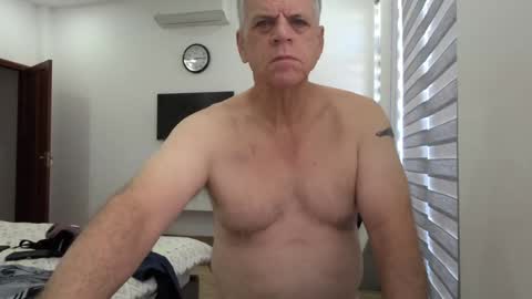 kent_ham online show from February 1, 1:15 am