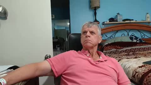 kent_ham online show from May 1, 6:23 pm