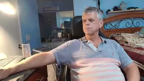 kent_ham online show from July 16, 3:01 am