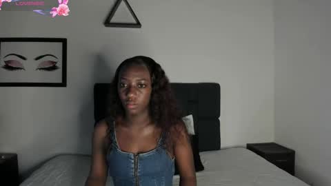 KENTHA  online show from January 16, 10:41 am