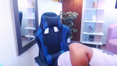 Kenya Buhle online show from September 18, 11:23 am