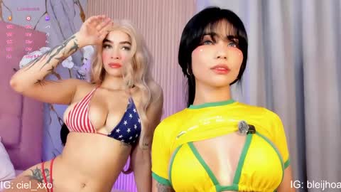 Snapshot of kenykitty chatting on May 31, 5:53 pm Keny Kitty Onlyfans Kenayfoxx online show from May 31, 5:53 pm