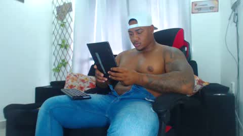 dany wolf002 online show from December 11, 7:46 pm