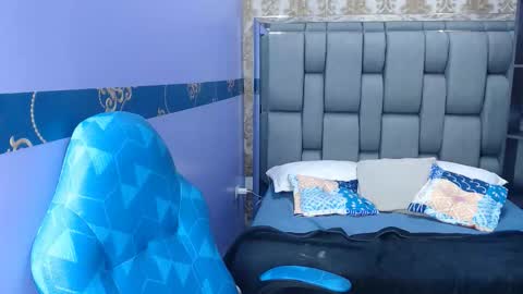 K E R L Y online show from October 22, 2:39 pm