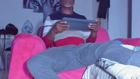 Snapshot of kerlysmith24 chatting on February 20, 11:43 am Kerlysmith24 online show from February 20, 11:43 am