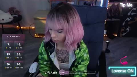 Snapshot of kerry_kirk chatting on November 12, 10:20 pm Kerry online show from November 12, 10:20 pm