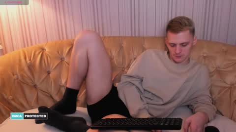 Snapshot of kerry_slay chatting on January 17, 7:49 pm Kerry online show from January 17, 7:49 pm