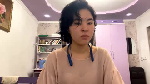 Jenny  online show from February 17, 3:25 am