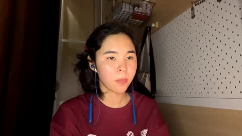 Jenny  online show from April 28, 9:58 am