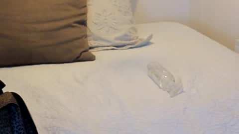 Kery Hillson online show from February 12, 12:11 pm