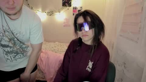 kesh_mne online show from May 1, 7:29 pm