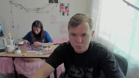kesh_mne online show from June 1, 10:50 am