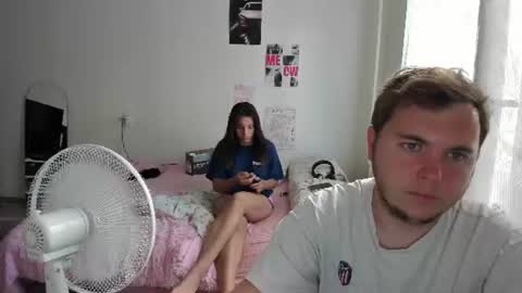 Snapshot of kesh_mne chatting on July 1, 3:12 pm kesh_mne online show from July 1, 3:12 pm