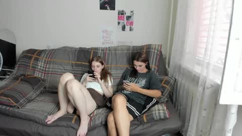 Snapshot of kesh_mne chatting on August 8, 3:14 pm kesh_mne online show from August 8, 3:14 pm