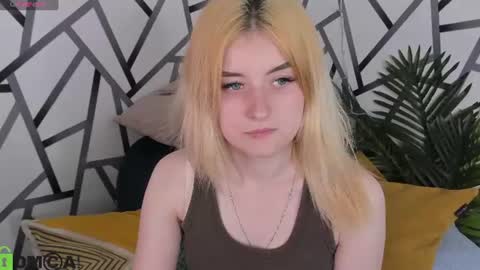 Snapshot of keta_haa chatting on June 15, 1:08 am Keta online show from June 15, 1:08 am
