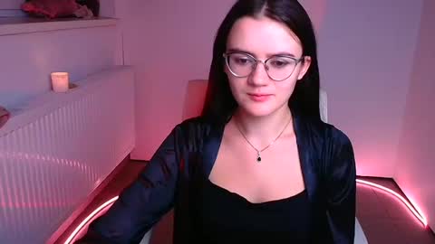 Ketrin online show from December 7, 1:25 am