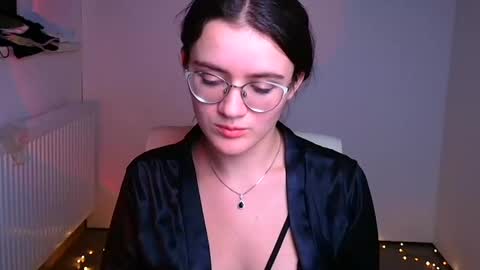 Ketrin online show from December 22, 1:01 am