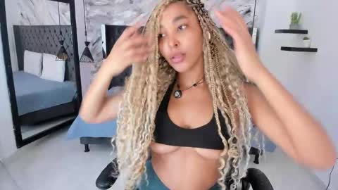 Snapshot of ketty_89 chatting on May 12, 7:55 pm Kety online show from May 12, 7:55 pm