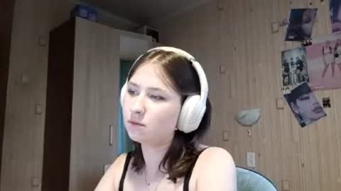 Snapshot of keturahdrayton chatting on July 10, 4:42 pm Eva online show from July 10, 4:42 pm