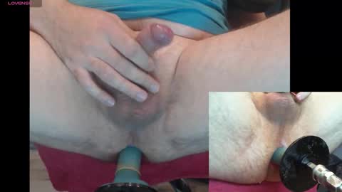 Snapshot of kev0808 chatting on November 1, 8:33 pm Kev online show from November 1, 8:33 pm