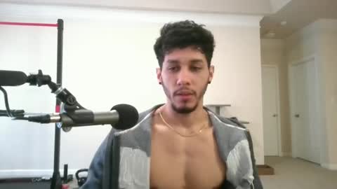 Kevin online show from February 24, 5:53 pm