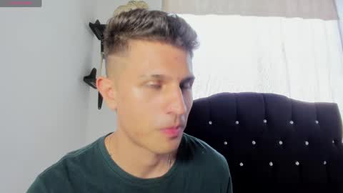 Snapshot of kevin_ahs1 chatting on May 14, 8:15 pm Kevin Ahs online show from May 14, 8:15 pm