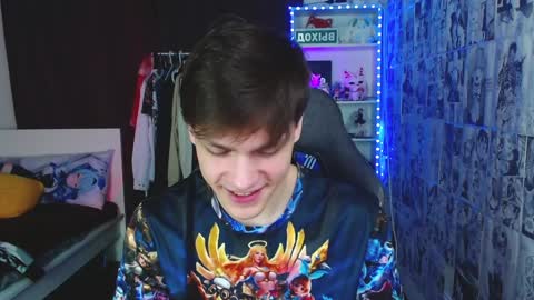 Kevin online show from December 8, 7:26 am